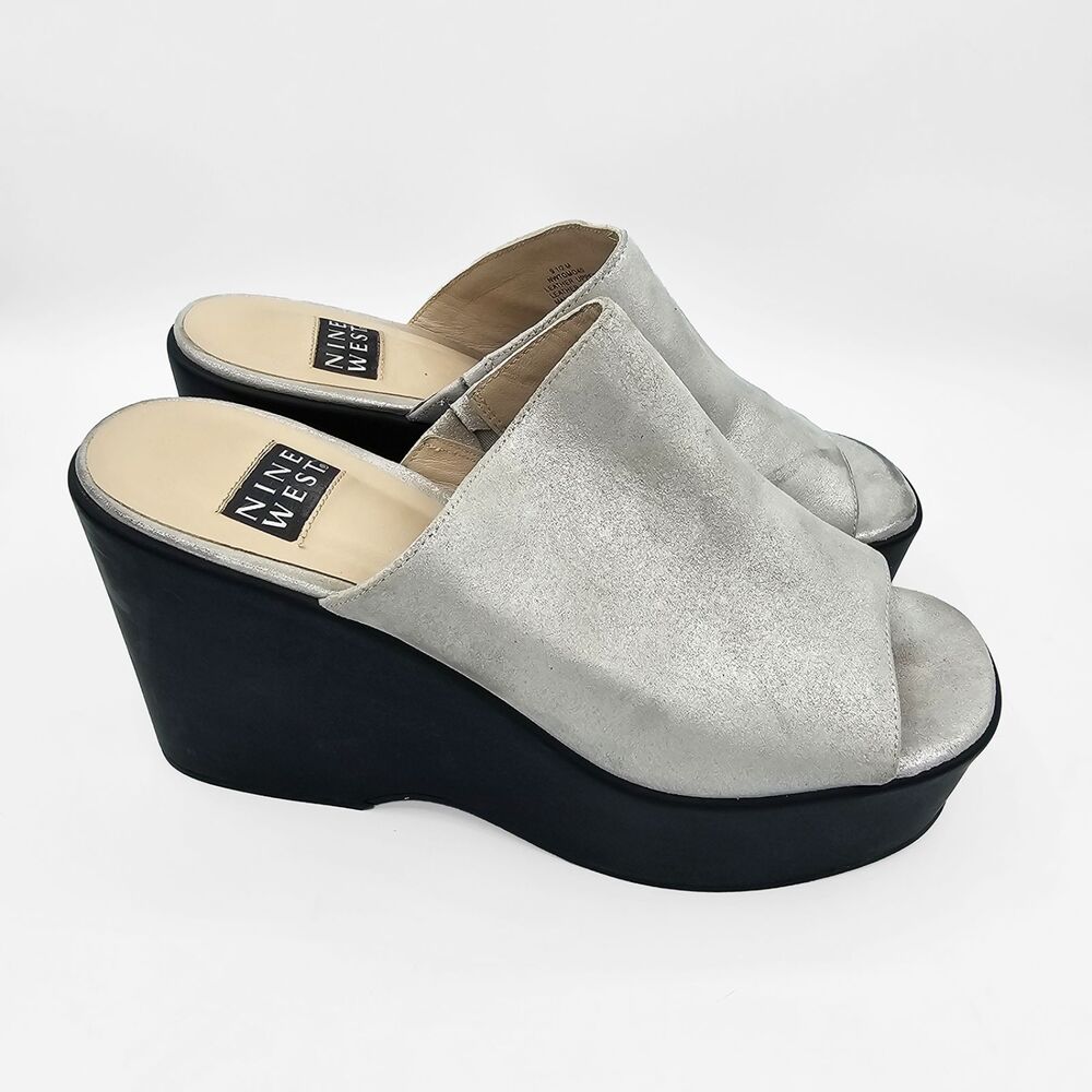 Nine West Size 9.5 Silver Metallic Suede Leather Platform Wedges Y2K 90s